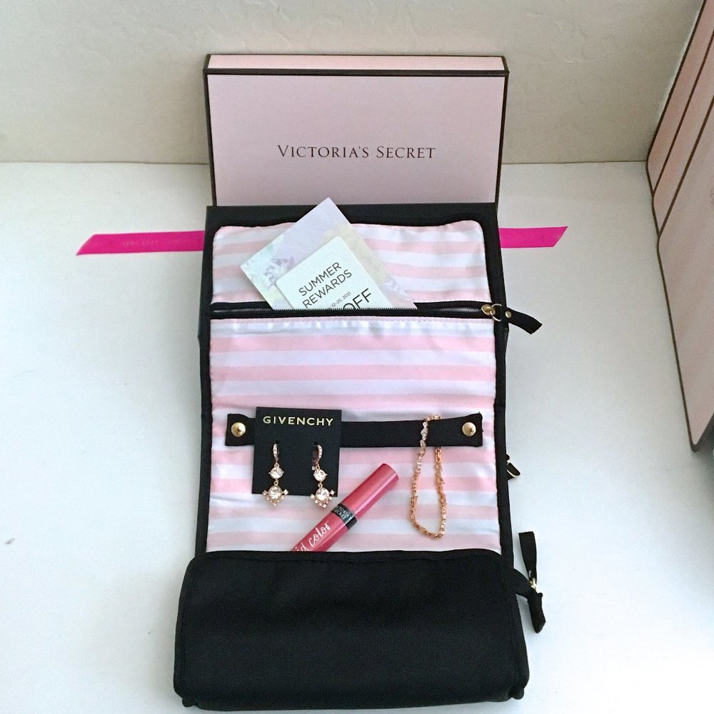 RARE Victorias Secret Jewelry Make Up Satin Travel Bag NWT